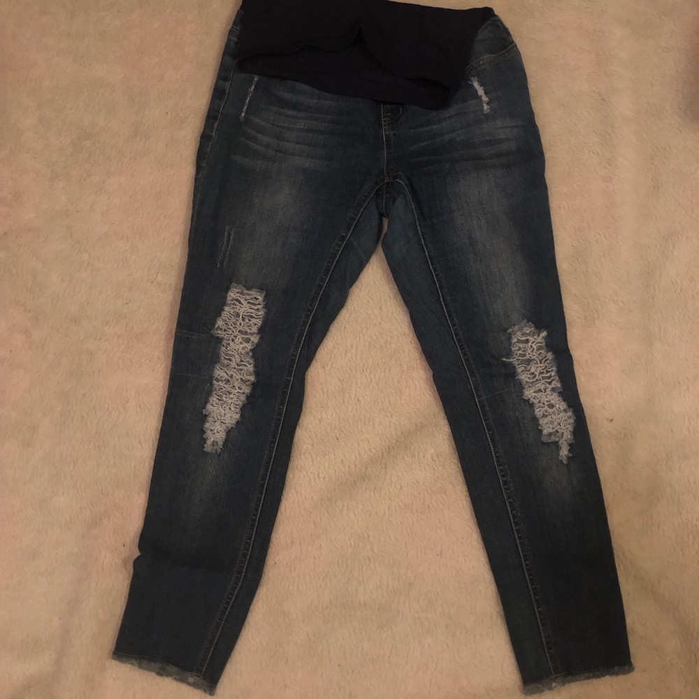 Maternity jeans size Medium